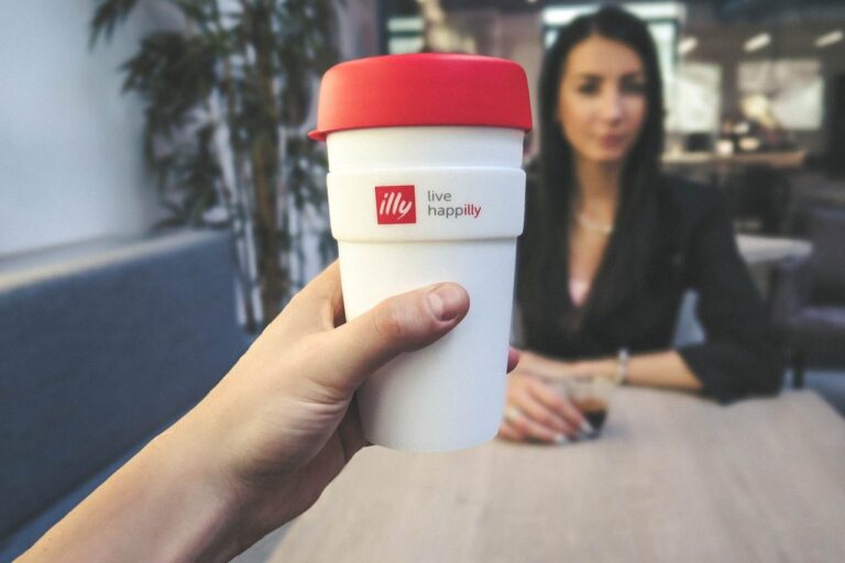 Gadżety firmowe na zimę – co warto wybrać?