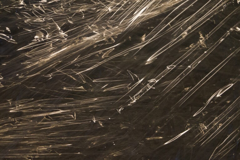 Folia stretch – do czego można ją wykorzystać?